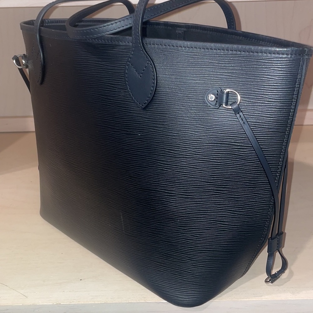 Louis Vuitton Neverfull MM EpiLeather - Picture 7 of 9